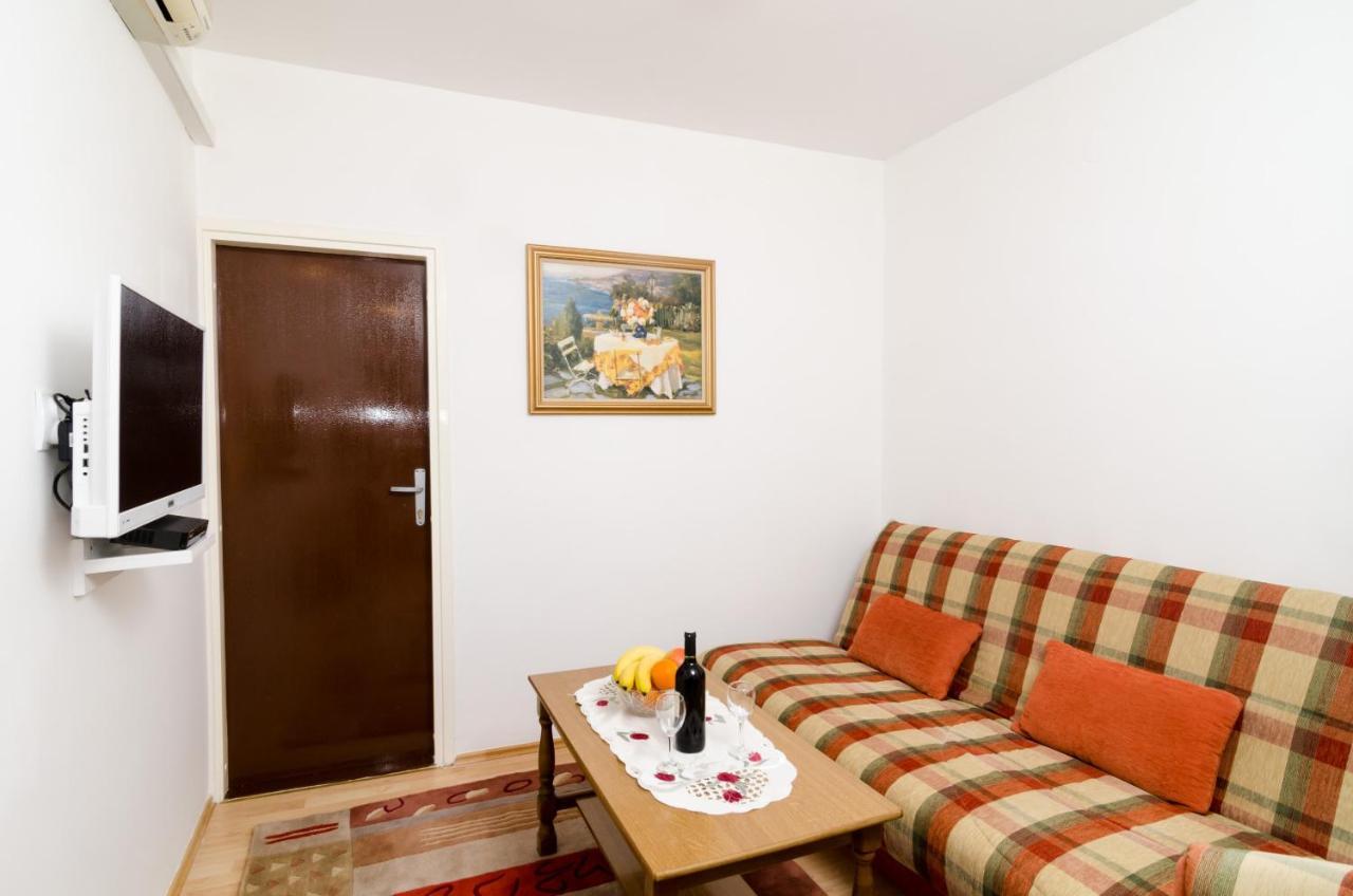 Amela Apartament