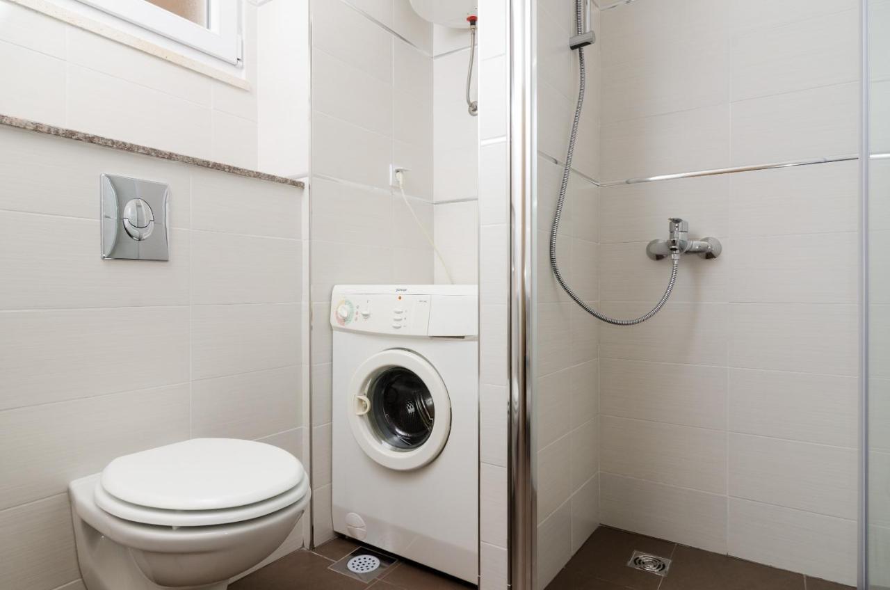 Apartament Amela *